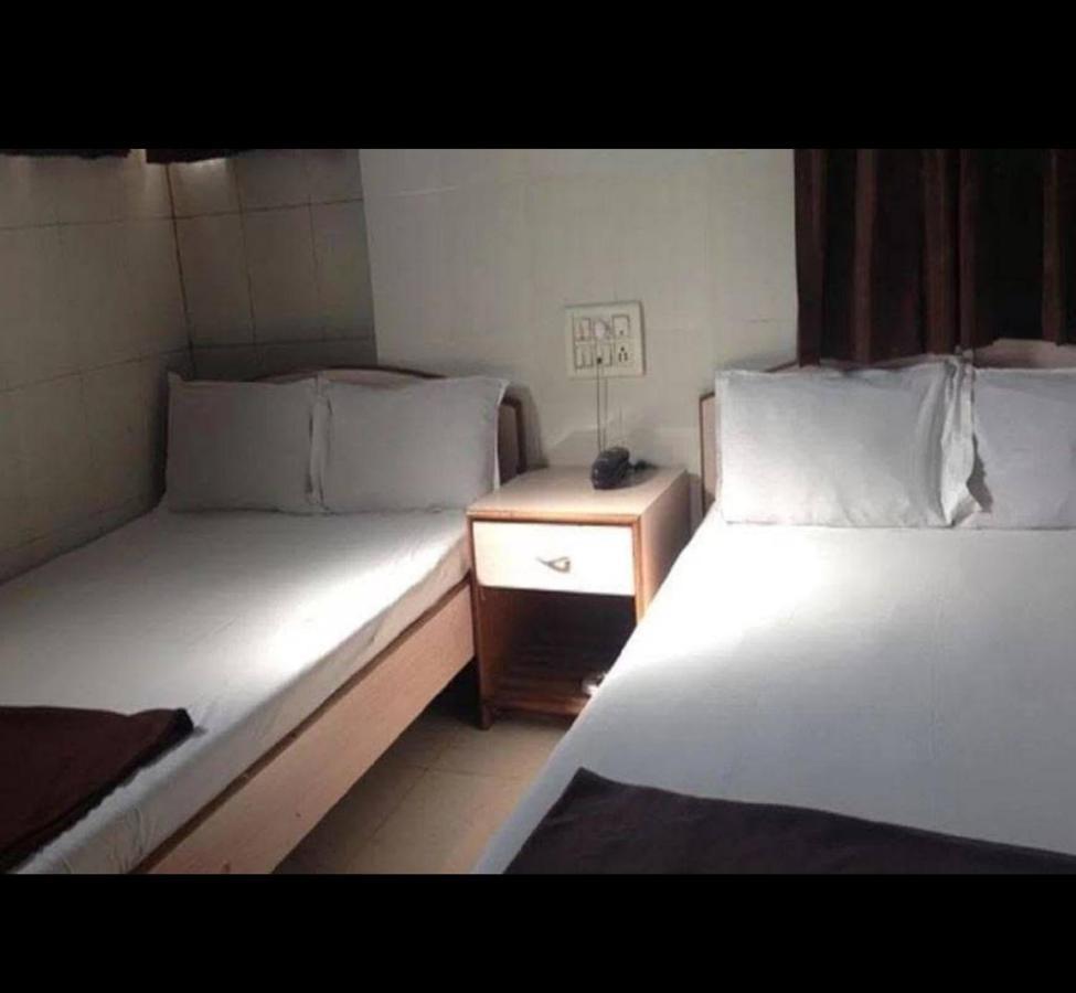 Avenue Club Kolkata